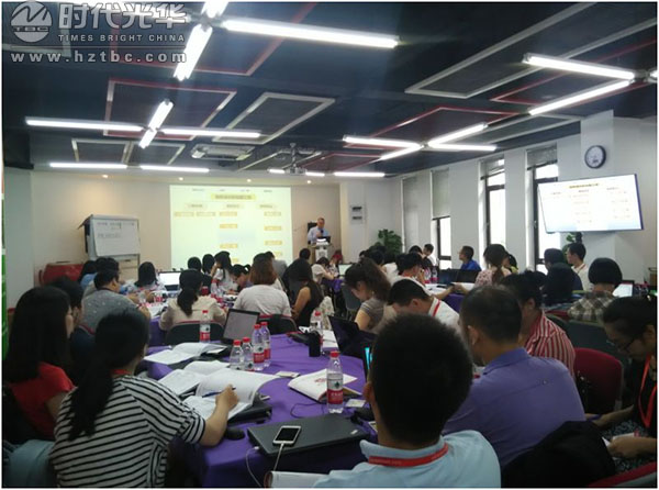 馬建強,時代光華,企業管理