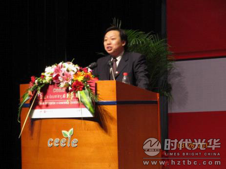 上海時(shí)代光華高級副總裁 張啟東